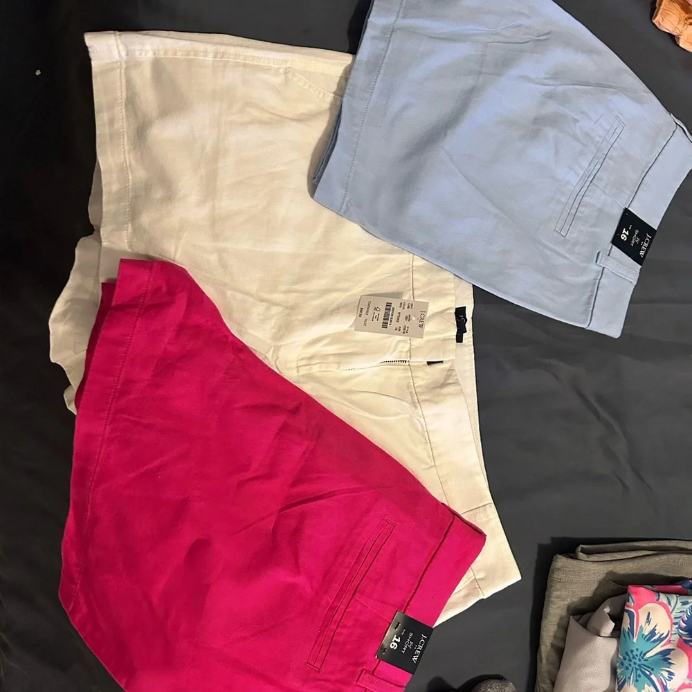 J. Crew 3.5” Bright Pink, Blue or White Shorts - Picture 7 of 7